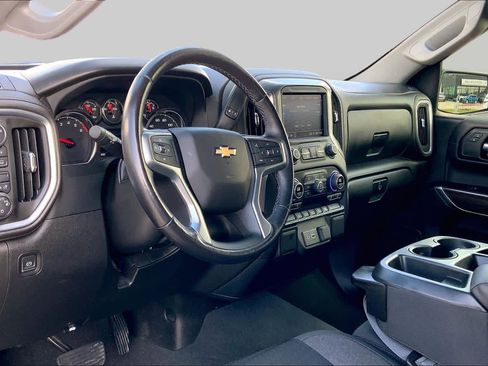 Used 2022 Chevrolet Silverado 1500 LT AWD/4WD image 28