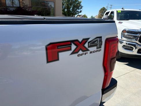 Used 2019 Ford F350 Lariat w/ Lariat Ultimate Package AWD/4WD image 29