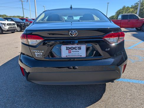 New 2026 Toyota Corolla LE image 4