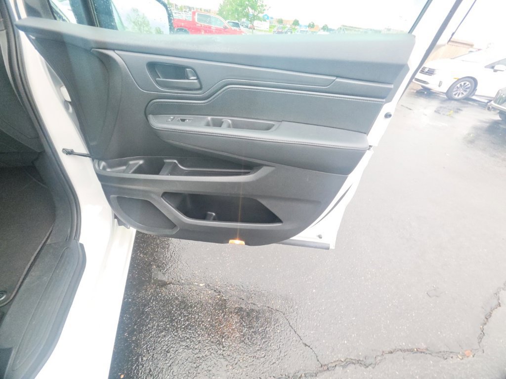Used 2025 Honda Odyssey Sport-L image 30