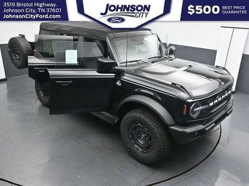 New 2025 Ford Bronco Outer Banks w/ Sasquatch Package AWD/4WD image 38