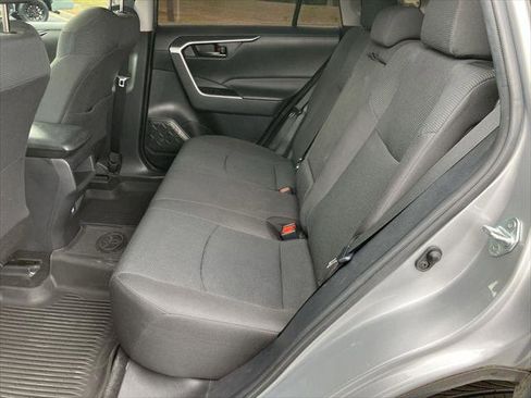 Certified 2021 Toyota RAV4 LE image 22