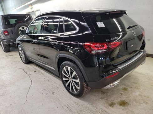 Used 2021 Mercedes-Benz GLA 250 image 2