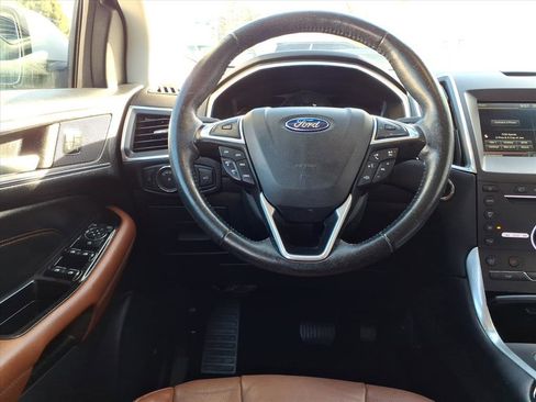Used 2015 Ford Edge Titanium w/ Equipment Group 302A image 5