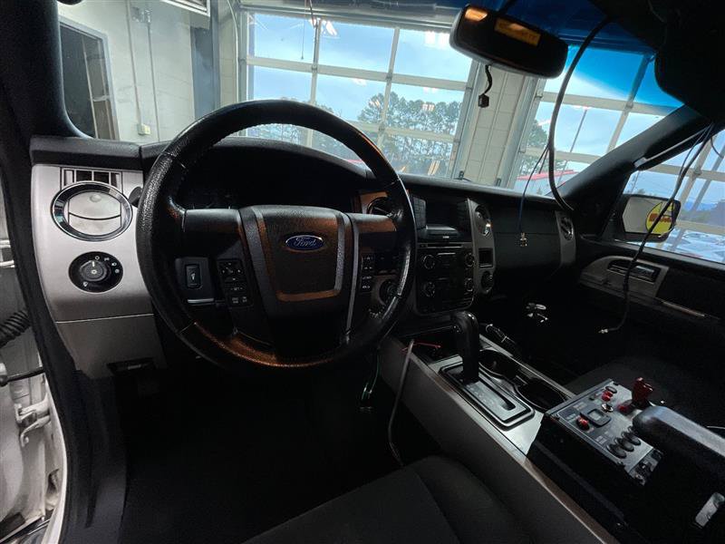 Used 2017 Ford Expedition EL XLT AWD/4WD image 13