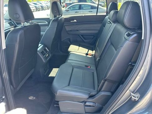 Used 2023 Volkswagen Atlas SE AWD/4WD image 22