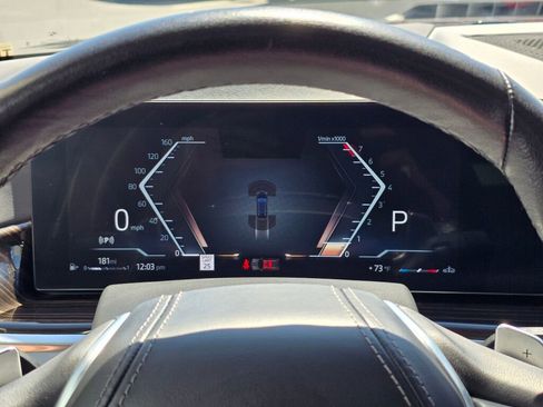 Used 2023 BMW X7 xDrive40i image 28