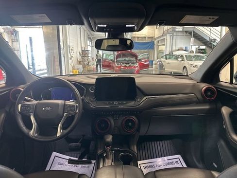 Used 2024 Chevrolet Blazer RS w/ Enhanced Convenience Package AWD/4WD image 16
