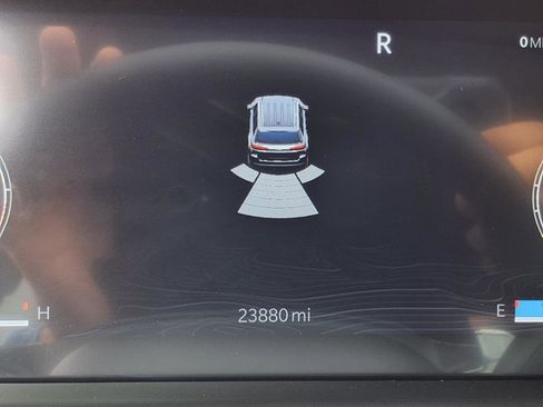 Used 2024 Jeep Grand Cherokee L Laredo image 32