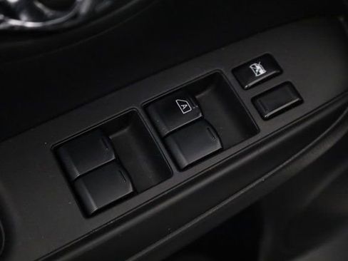 Used 2018 Nissan Versa SV image 13