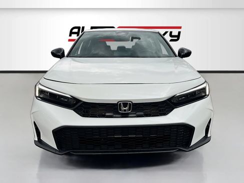 Used 2025 Honda Civic Sport image 2