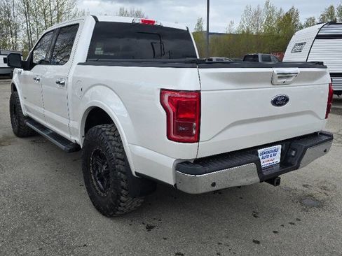 Used 2016 Ford F150 Lariat w/ Equipment Group 502A Luxury AWD/4WD image 8