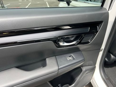 Used 2024 Honda CR-V EX-L image 45