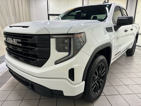 Certified 2023 GMC Sierra 1500 Pro w/ Graphite Edition AWD/4WD image 15
