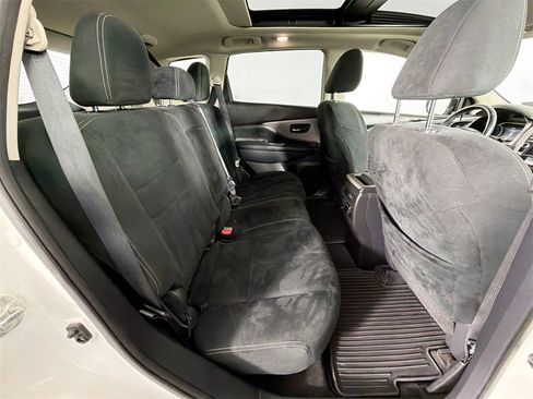 Used 2020 Nissan Murano SV image 27
