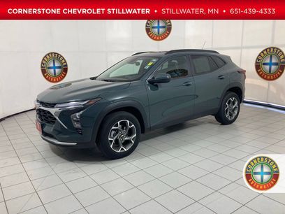 Used 2025 Chevrolet Trax LT w/ LT Convenience Package