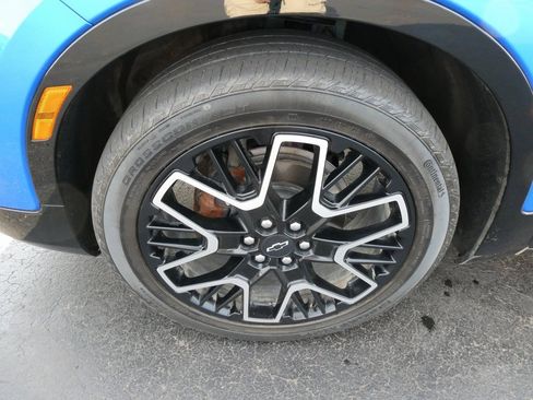 Certified 2024 Chevrolet Blazer RS w/ Driver Confidence II Package image 10