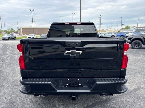 Used 2024 Chevrolet Silverado 1500 RST AWD/4WD image 4