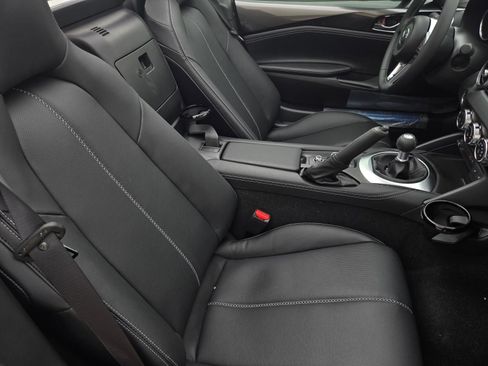 New 2026 MAZDA MX-5 Miata RF Grand Touring RWD image 10