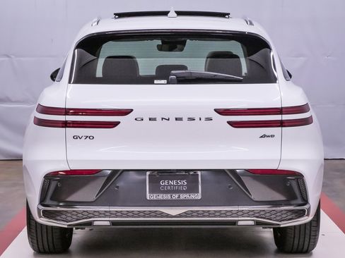 Certified 2026 Genesis GV70 2.5T Select image 7