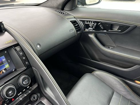 Used 2018 Jaguar F-TYPE 400 Sport RWD image 19