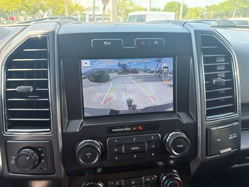Used 2019 Ford F150 XLT w/ Equipment Group 302A Luxury AWD/4WD image 21