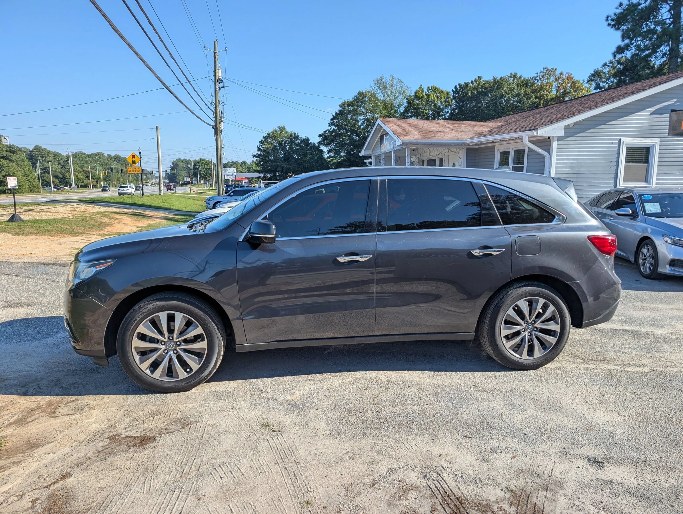 Used 2015 Acura MDX w/ Technology Package FWD image 4