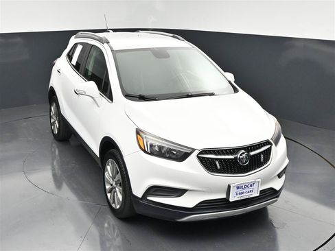 Used 2018 Buick Encore Preferred AWD/4WD image 21