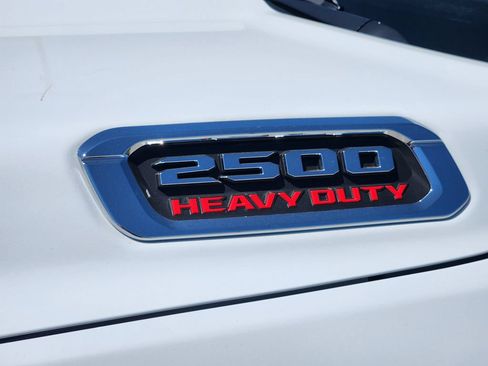 New 2026 RAM 2500 Tradesman AWD/4WD image 8