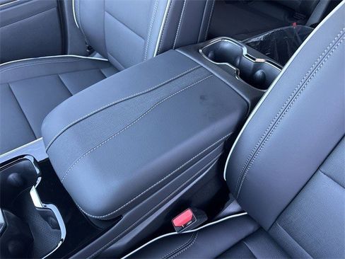 New 2026 Buick Enclave Preferred w/ Power Package image 21