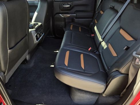 Used 2020 GMC Sierra 1500 AT4 w/ AT4 Premium Package image 14