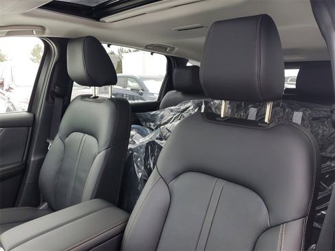 New 2026 MAZDA CX-90 3.3 Turbo w/ Preferred Package image 13