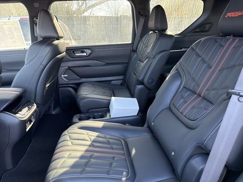 New 2026 Nissan Armada PRO-4X AWD/4WD image 6
