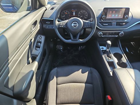 Certified 2024 Nissan Altima 2.5 S image 11