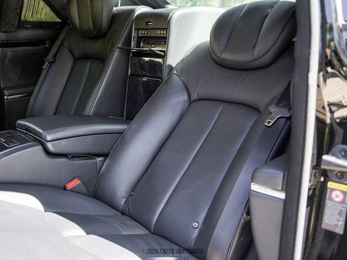 Used 2009 Maybach 62 S RWD image 49
