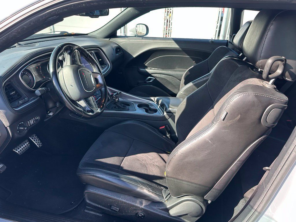 Used 2020 Dodge Challenger GT w/ Plus Package RWD image 8