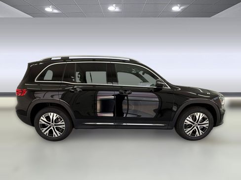 New 2026 Mercedes-Benz GLB 250 image 7