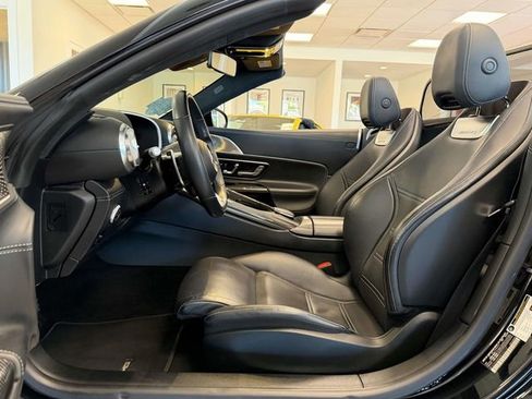 Used 2022 Mercedes-Benz SL 55 AMG 4MATIC image 10