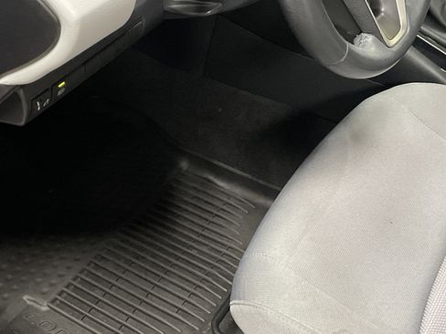 Certified 2023 Toyota Corolla SE image 17