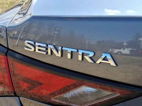 Used 2023 Nissan Sentra SV image 30