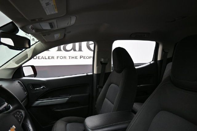 Used 2021 Chevrolet Colorado LT w/ Safety Package AWD/4WD image 18