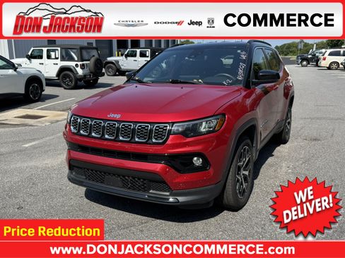 Used 2024 Jeep Compass Limited AWD/4WD image 1