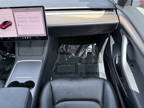 Used 2023 Tesla Model 3 Standard Range RWD image 51