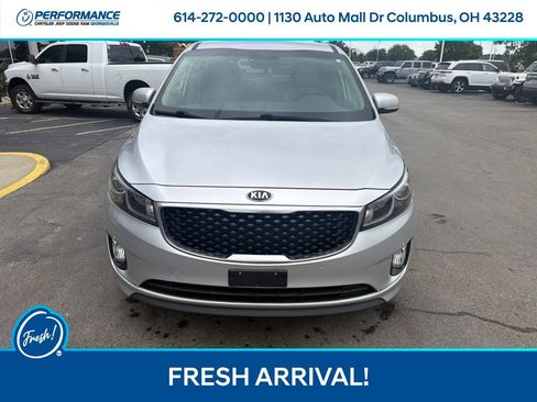 Used 2017 Kia Sedona SX FWD image 9