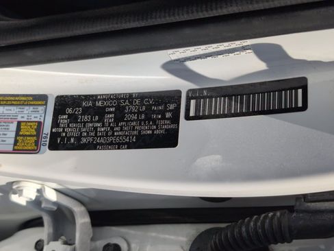 Used 2023 Kia Forte LXS w/ LXS Technology Package FWD image 24