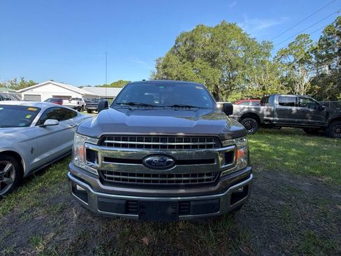 Used 2018 Ford F150 XLT w/ Equipment Group 302A Luxury RWD image 5
