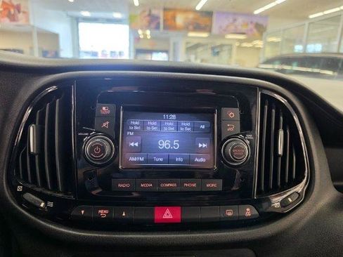 Used 2018 RAM ProMaster City Tradesman SLT FWD image 15