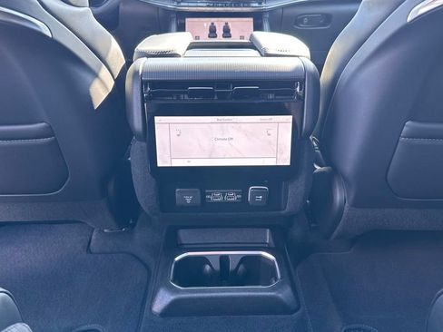 New 2026 Jeep Grand Wagoneer Summit AWD/4WD image 24