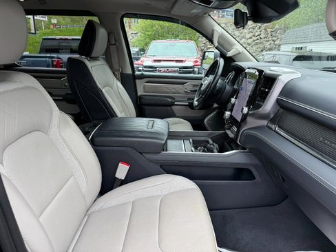 Used 2023 RAM 1500 Limited image 23