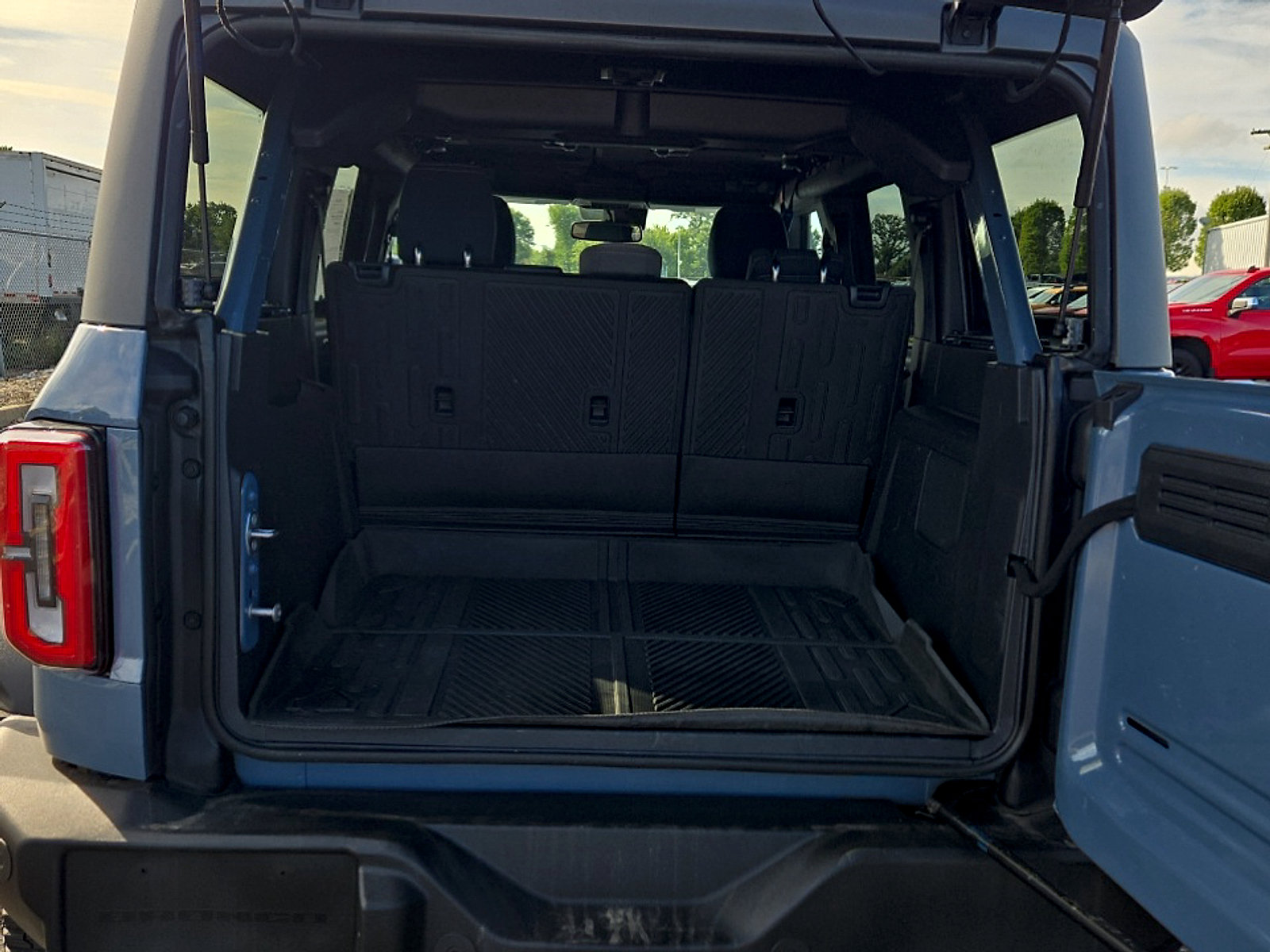 Certified 2023 Ford Bronco Outer Banks w/ Sasquatch Package AWD/4WD image 23